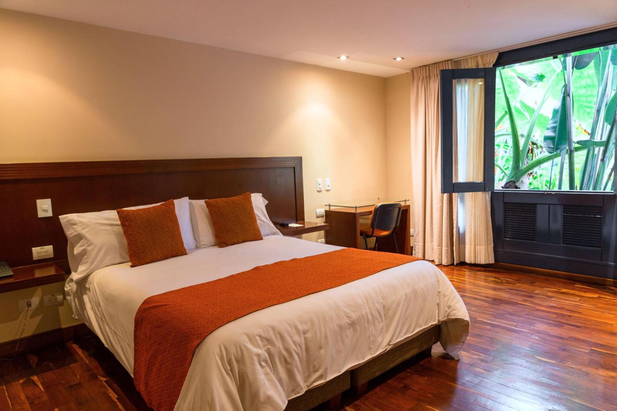 Termales El Otono Otel La Enea Dış mekan fotoğraf